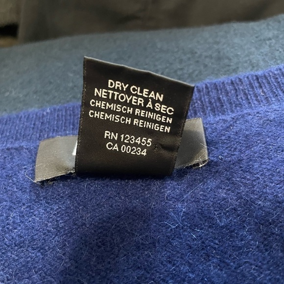Lord & Taylor‎ Royal Dark Blue Cashmere Sweater Pullover Size L - Picture 3 of 6